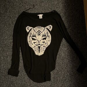 5/$25 💸Ti + Lo Black Tiger Graphic Long-Sleeve Women's Top💸 5/$25